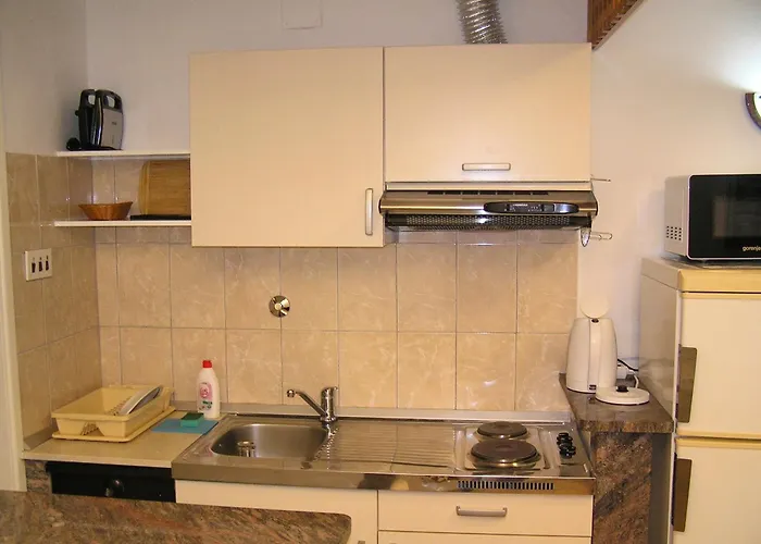 Studio Apartments Fabjanac
